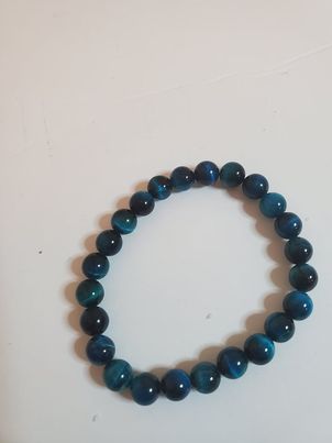 green tigers eye bracelet