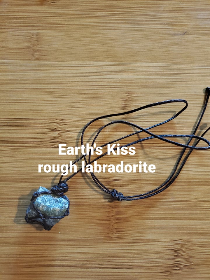 labradorite necklace